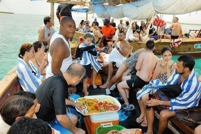 SAFARI BLUE: SNOCKELING PICNIC TOUR.