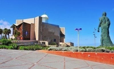 Puerto de Mogán, Los Azulejos, Las Canteras - Big Island Tour