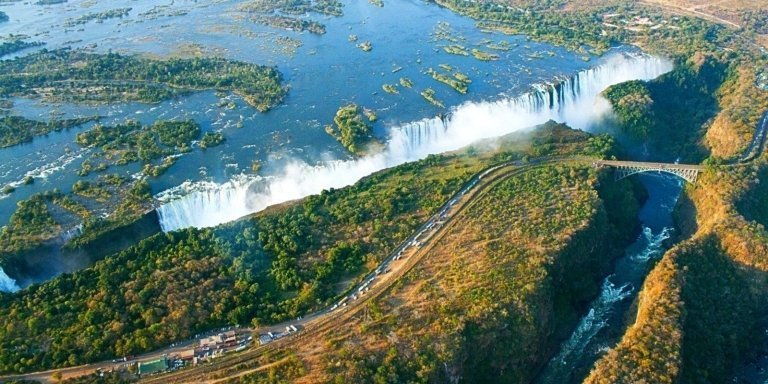 4-Day Victoria Falls+ Full Day Chobe Trip