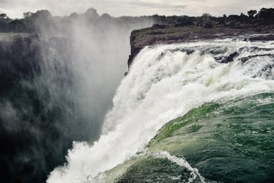 4-Day Victoria Falls with Whitewater Rafting