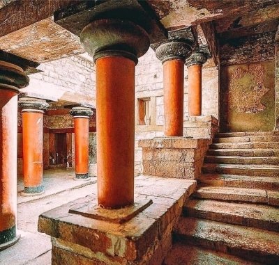 Experience Knossos Palace and Theatrical Minoan Era from Chania