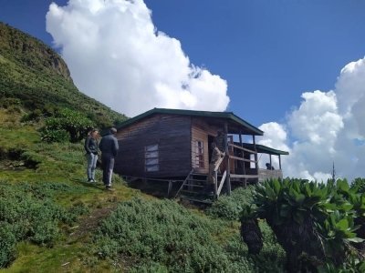 2 Day hike of Mountain Muhavura