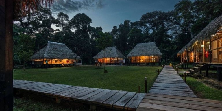 4 Days Amazon Lodge Cuyabeno Reserve
