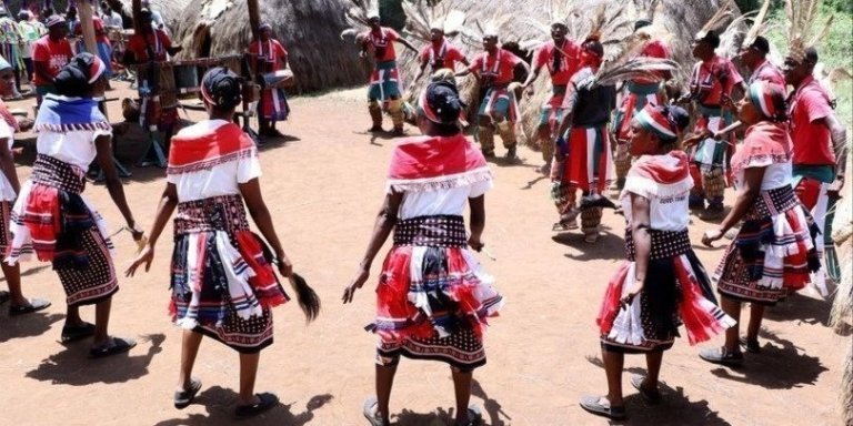 Bomas Of Kenya Half-Day Tour