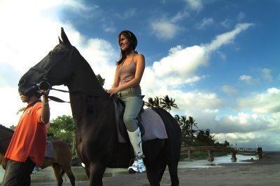 Telaga Waja Rafting and Bali Horse Riding Packages