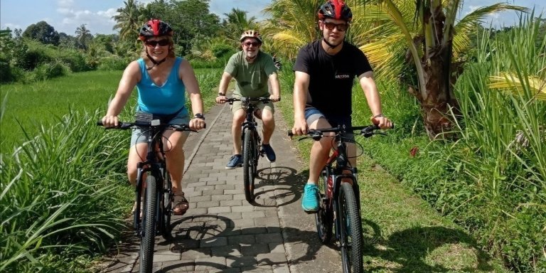 Bali Cycling + Ayung River Rafting + Spa Packages