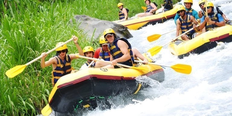 Telaga Waja Rafting + Bali Horse Riding + Spa Packages