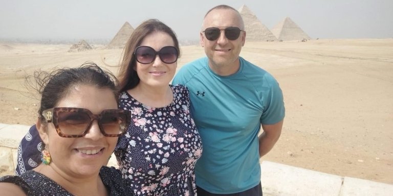 Private Day Tour: The Great Pyramids of Giza, Sphinx & Saqqara