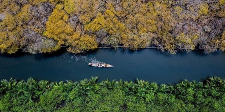 Thuy Bieu Village and Tam Giang Lagoon