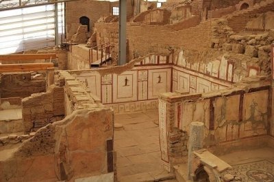 For Cruisers: Ephesus & Terrace Houses Tour From Kusadasi Port
