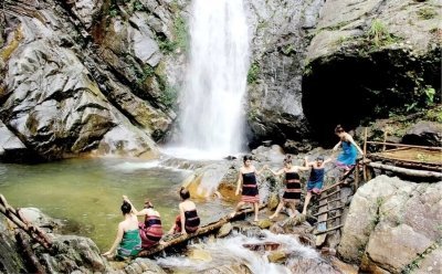 Explore the community-based ecotourism in A Luoi