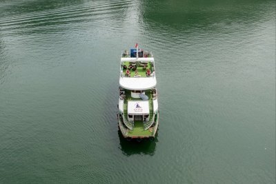 Magnificent Ha Long Bay Day Tour by Otis Cruise
