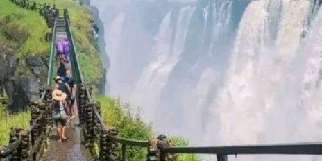 Victoria Falls Guided Tour
