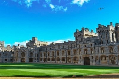 London to Windsor Castle in a Private Vehicle