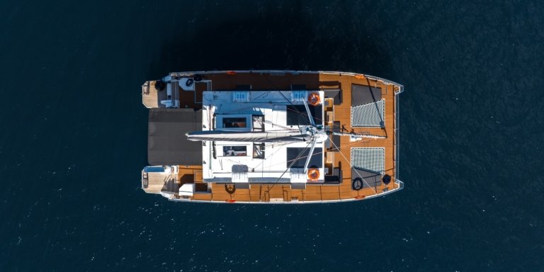 Comfort Max Catamaran Caldera Cruise