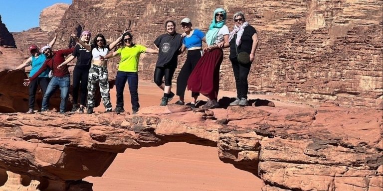 Full Day Jeep Tour ( Lunch) Wadi Rum Desert Highlights