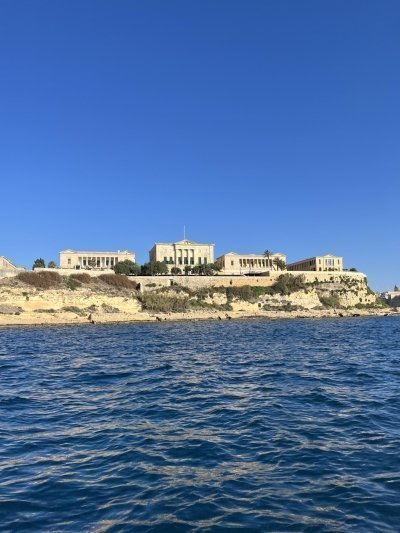 Private Harbor Tour visiting Grand Harbor & Marsamxett Harbor