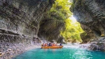 Kutaisi City Tour - City of Chamomiles