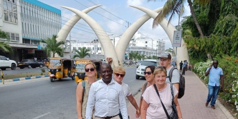 Discover the city of Mombasa in half a Day Private Tour