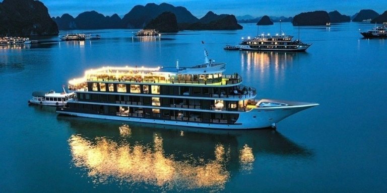 Ha Long Bay - Lan Ha Bay 5Star Cruise 3Days 2Nights from Hanoi