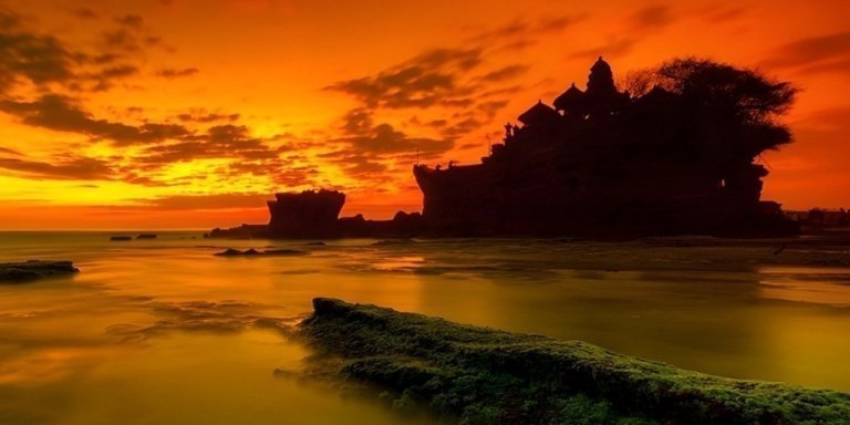 Private Full-Day Tour: Denpasar City and Tanah Lot Temple Tour