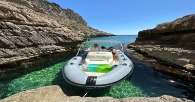 Speedboat Trip to Grama Bay from Vlore
