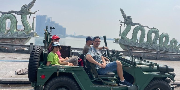 Authentic Hanoi Exploration Half-Day Jeep Adventure with Local Meals