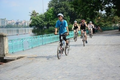 SUNSET HANOI CITY BICYCLE TOUR