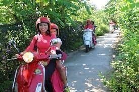 Culinary Night Adventure in Hanoi Vespa Tour with Female Guides