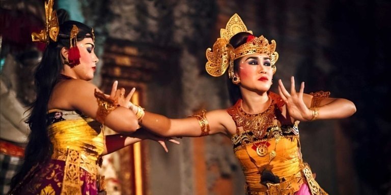 Bali Half-Day Tour: Ubud Night Tour with Legong Dance Performance