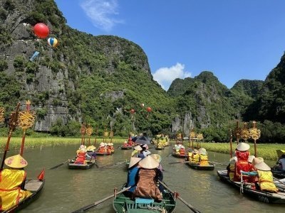 Luxury Ninh Binh Day Tour Mua Cave Tam Coc River Bich Dong Cycling