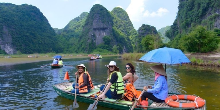 Trang An Boat Tour Experience: Discover Tranquil Beauty of Ninh Binh