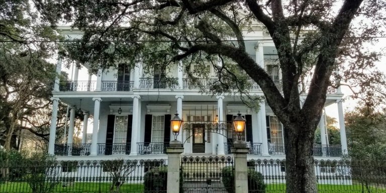 Witches of Uptown New Orleans Walking Tour