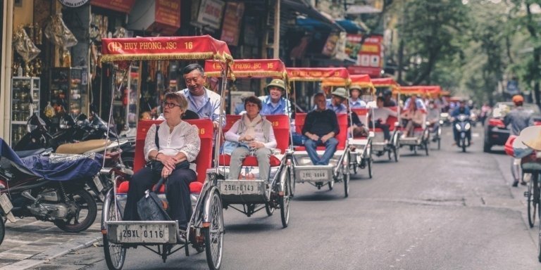 Hanoi Cultural Historical Small Group Tour Cyclo Ride Temple Museum