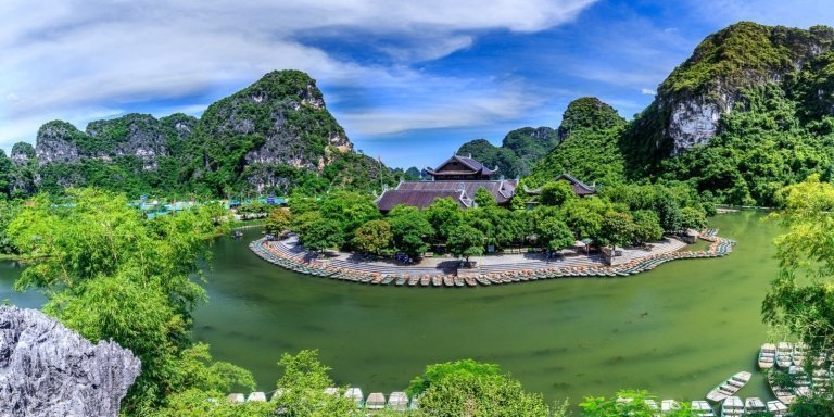 Explore Ninh Binh's Beauty: Trang An Tour with Bai Dinh & Mua Cave