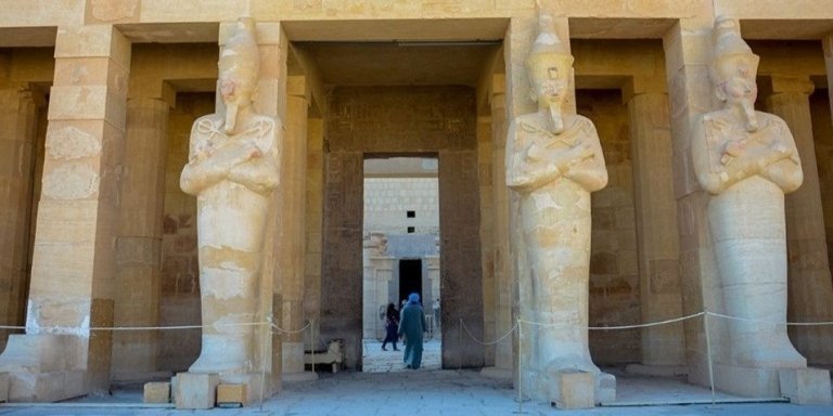 3-Hour Aswan: Philae Temple Guided Half-Day Group Tour