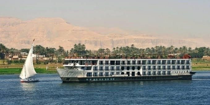 5-Day Flight To The Pharaohs: Nile Cruise Adventure From Cairo