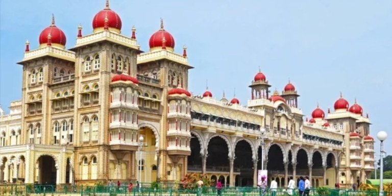 Majestic Mysore - Mysore Private Day Tour from Bangalore