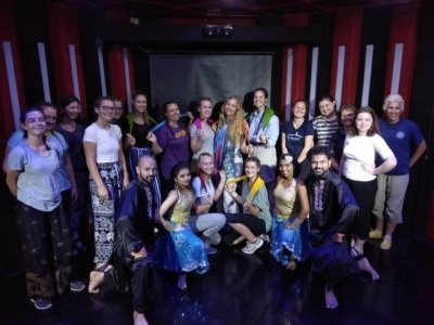 Complete Mumbai Tours Inclusive of Bollywood Studio - 3 Days Package