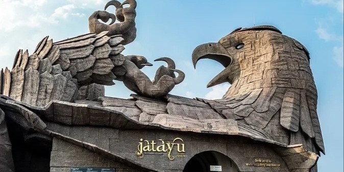 Private Day Tour to Jatayu Nature Park and Varkala Beach