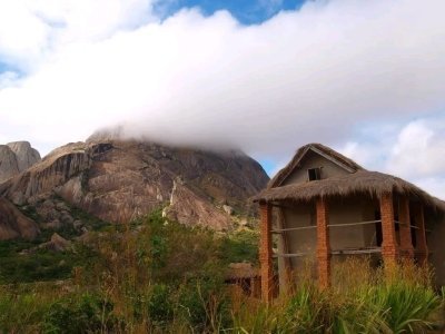 The Jewell in the South of the Red Island