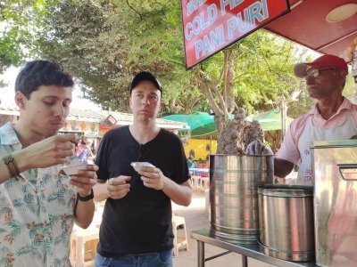 Mumbai Street Food Tour with Train Ride Mumbai Street Food Tour with Train Ride
