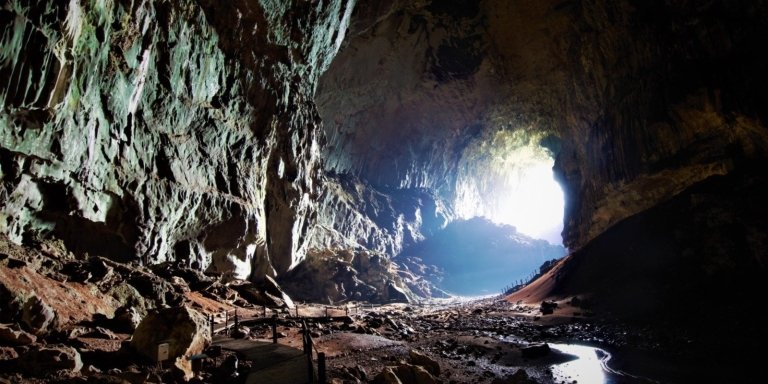 3D2N Mulu 4 Show Caves