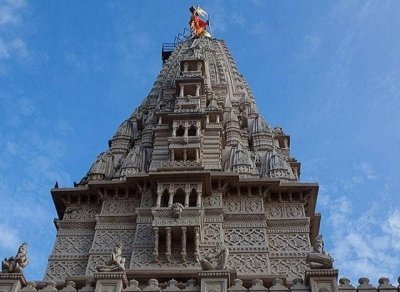 Spiritual Tour of Mumbai