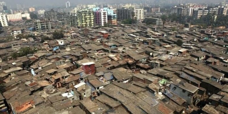 The Real Slumdog Millionaires of Dharavi - Mumbay City Tour