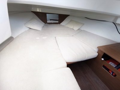 Rent a boat Jeanneau Cap Camarat 6.5 WA in Zadar