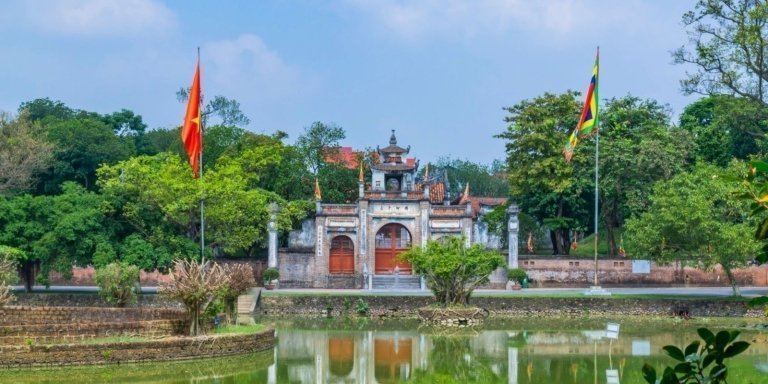 Explore Ancient Co Loa: Hanoi Countryside Vespa Tour | PRIVATE