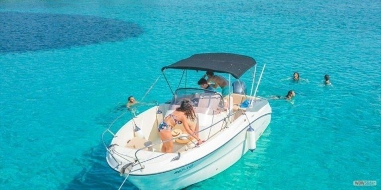 5-Hour Hurghada: Speedboat To Orange Bay, Magawish Island, & Lunch