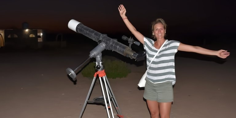 Stargazing in Hurghada Desert with Bedouin Dinner