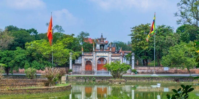 Explore Ancient Co Loa: Hanoi Countryside Jeep Tour